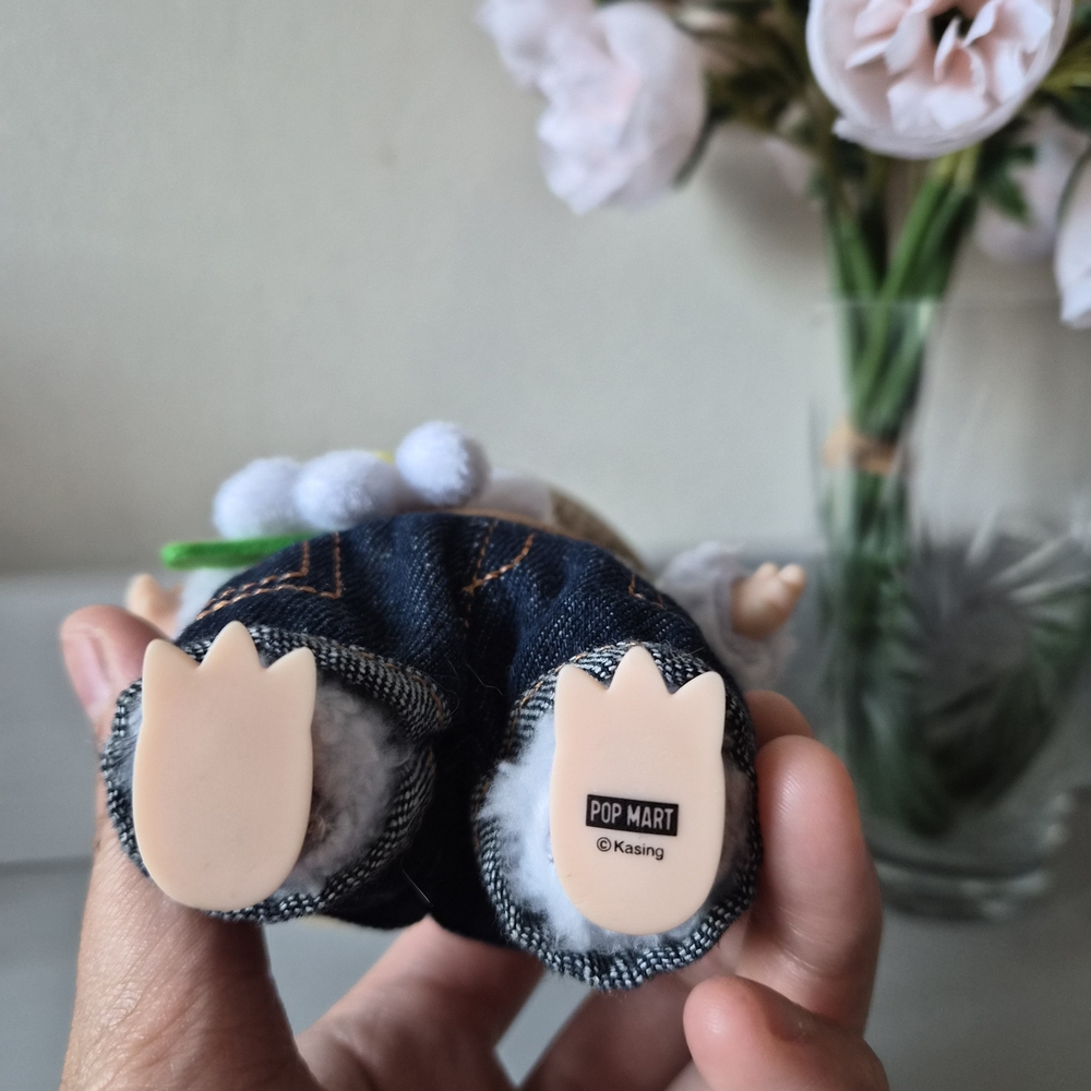 Labubu Fall In Wild - Picture 3 of 4